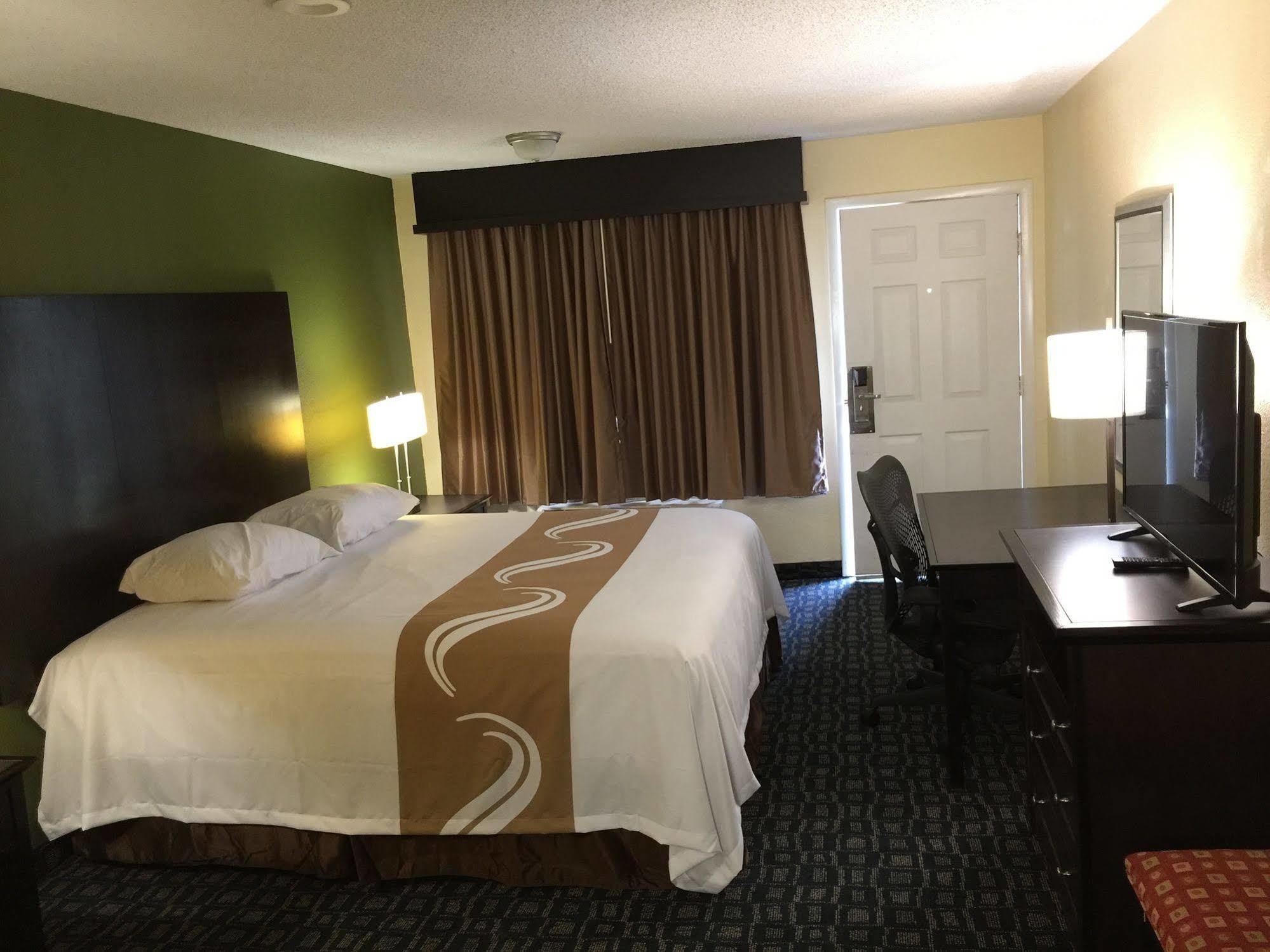 Oyo Hotel Rosenberg Tx I-69 エクステリア 写真